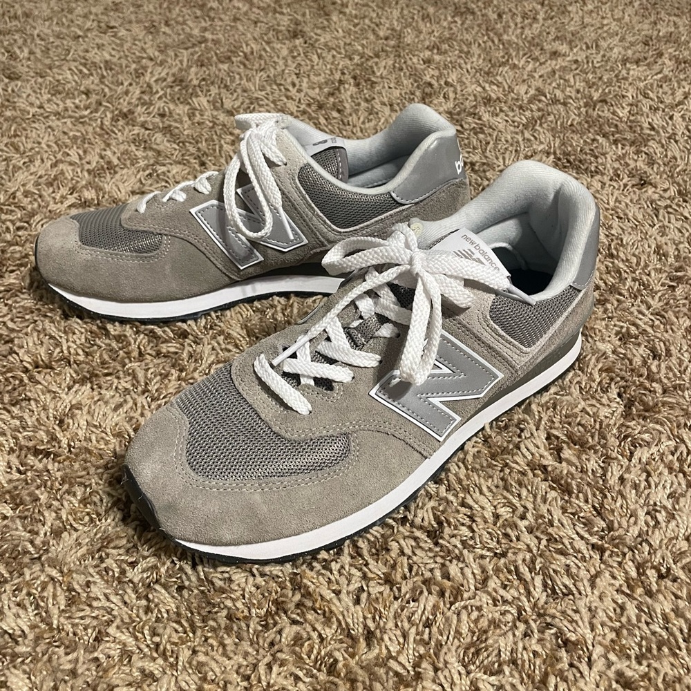 New Balance 574 size 9